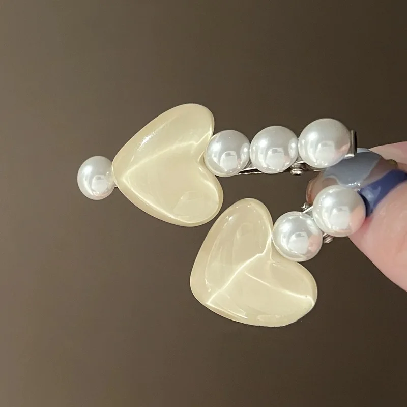 مشبك شعر أنيق منقار البط مع إكسسوارات شعر الأميرة اللطيفة على شكل قلب لؤلؤي على الطراز الكوري