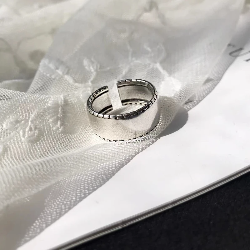 Korean Style Fashionable Simple Wide Faced Ring Vintage Jewelry Gift Elegant 925 Sterling Silver Smooth Surface Ring for Women