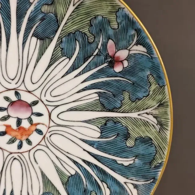 Chinese Qing Qianlong Famille Rose Porcelain Cabbage Peach Design Plate 7.8 inch