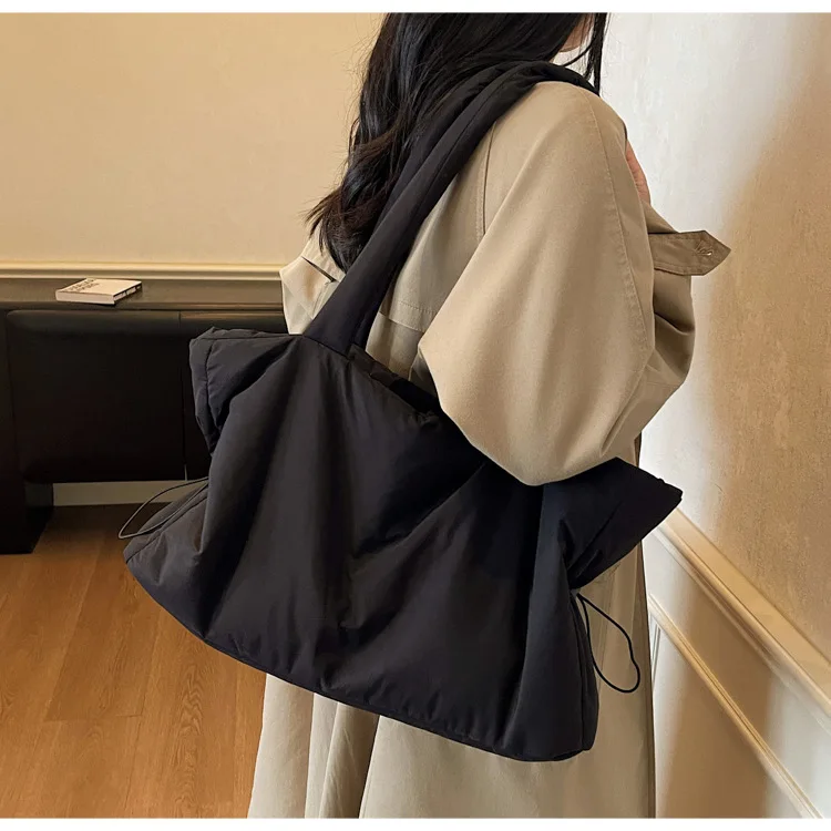 Herbst Winter Baumwolle Umhängetasche Frauen Stilvolle Tote Satchel Handtasche Geräumige Nylon Geldbörse für Arbeit Pendeln und Reisen – Detail 17
