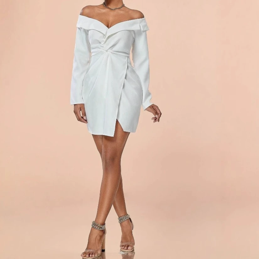 

Sexy Style One-shoulder A-pendulum Dress Women's New Autumn Temperament Elegant Dress Short Style