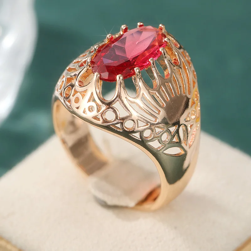 Vintage-Ring für Damen mit eingelegtem roten CZ, trendige Goldfarbe, handgeschnitzte Geometrie, für den täglichen Gebrauch, Party-Schmuck, Jubiläumsgeschenk – Detail 3