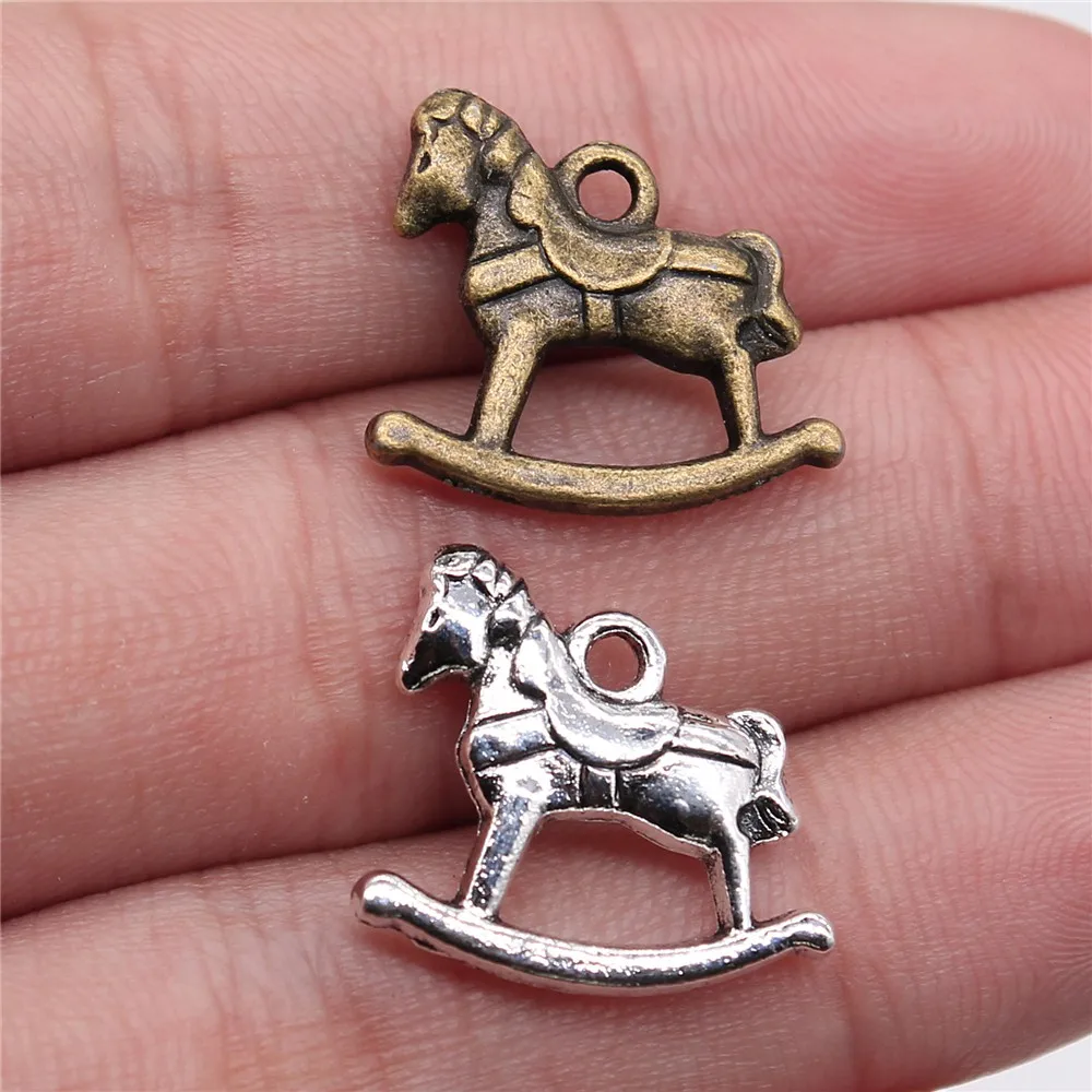 WYSIWYG 4 sztuk Charms akcesoria konie na biegunach koni konie zabawki wisiorek antyczne srebro kolor antyczny brąz Plated 19x18mm