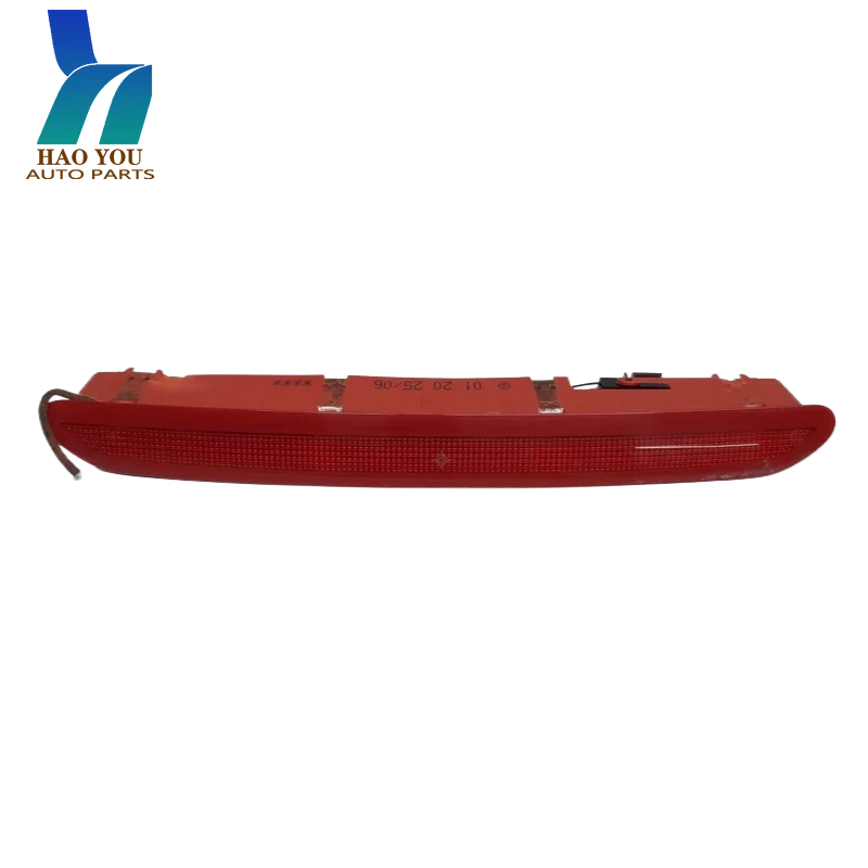 

1K6945097B 1K6945097A Rear Stop Tail Lamp LED High Brake Light for VW Tiguan Jetta Station Passat B6 B7 Skoda Citigo