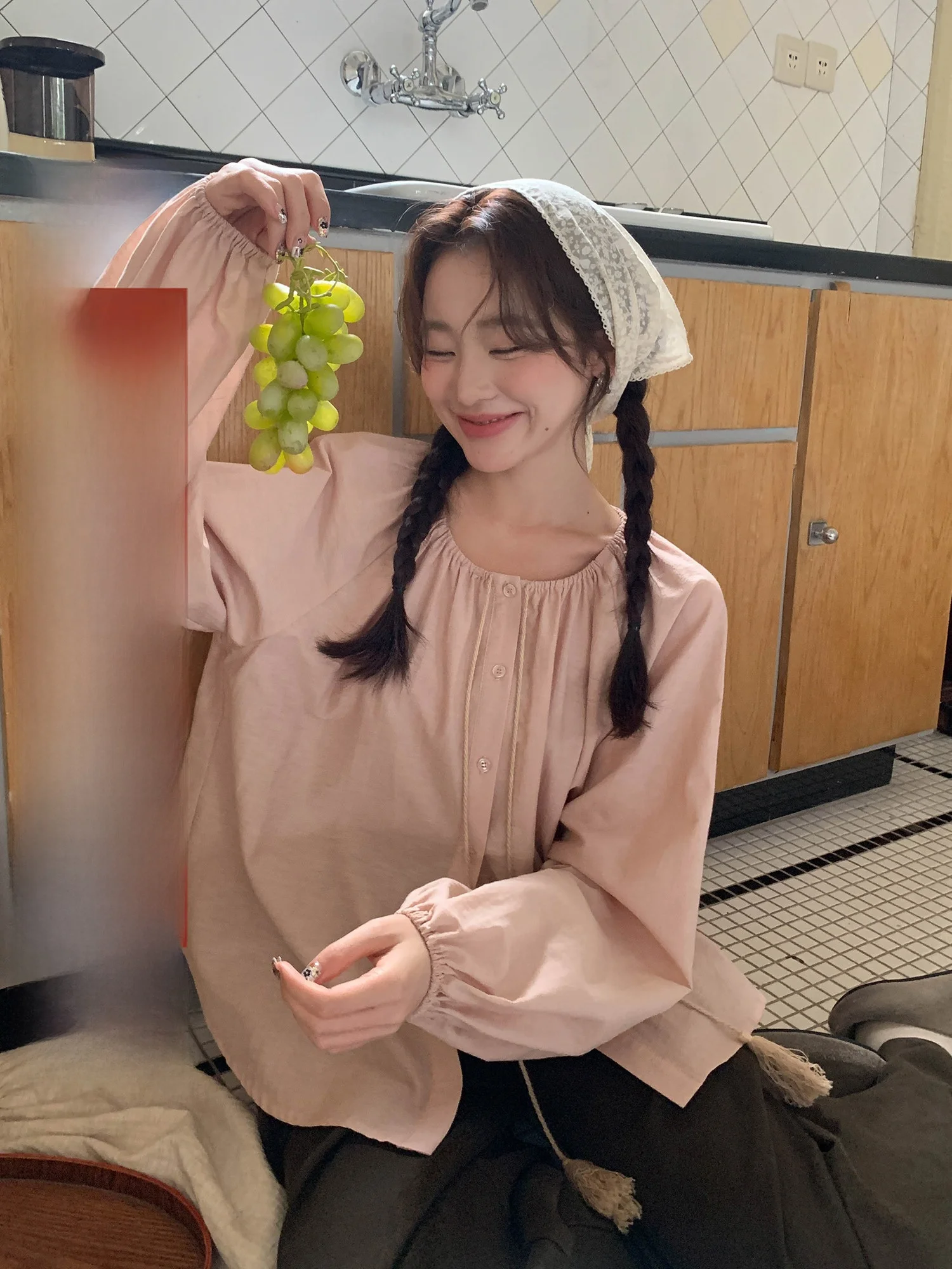 

Розовая женская блузка с длинным рукавом, весна 2026, новая коллекция, очень красивая, свободного кроя, с завязками, модель Small Capita Top.