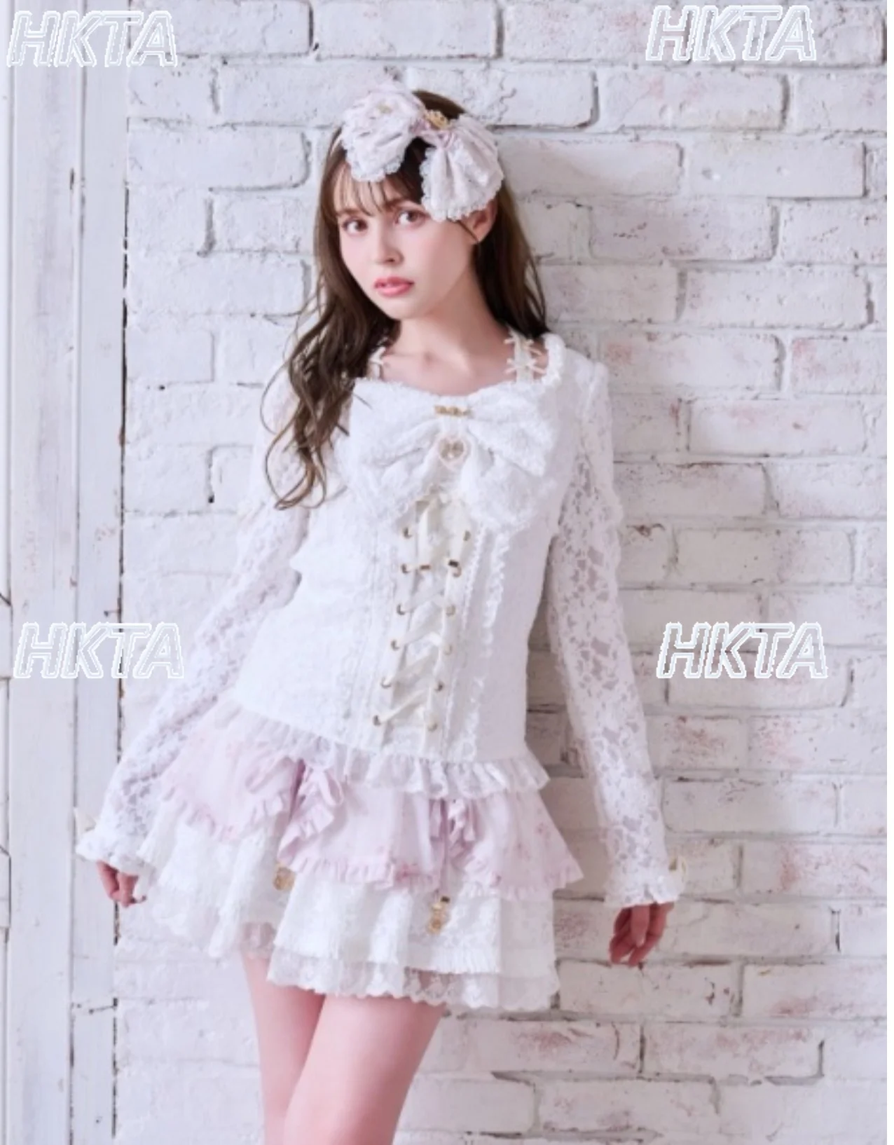 Japanese Autumn New Mass-Produced Lace Sweet Bow Lace Slim Fit Base Shirt Women Girls Fairy Elastic Slim Fit Liz Blouse Top