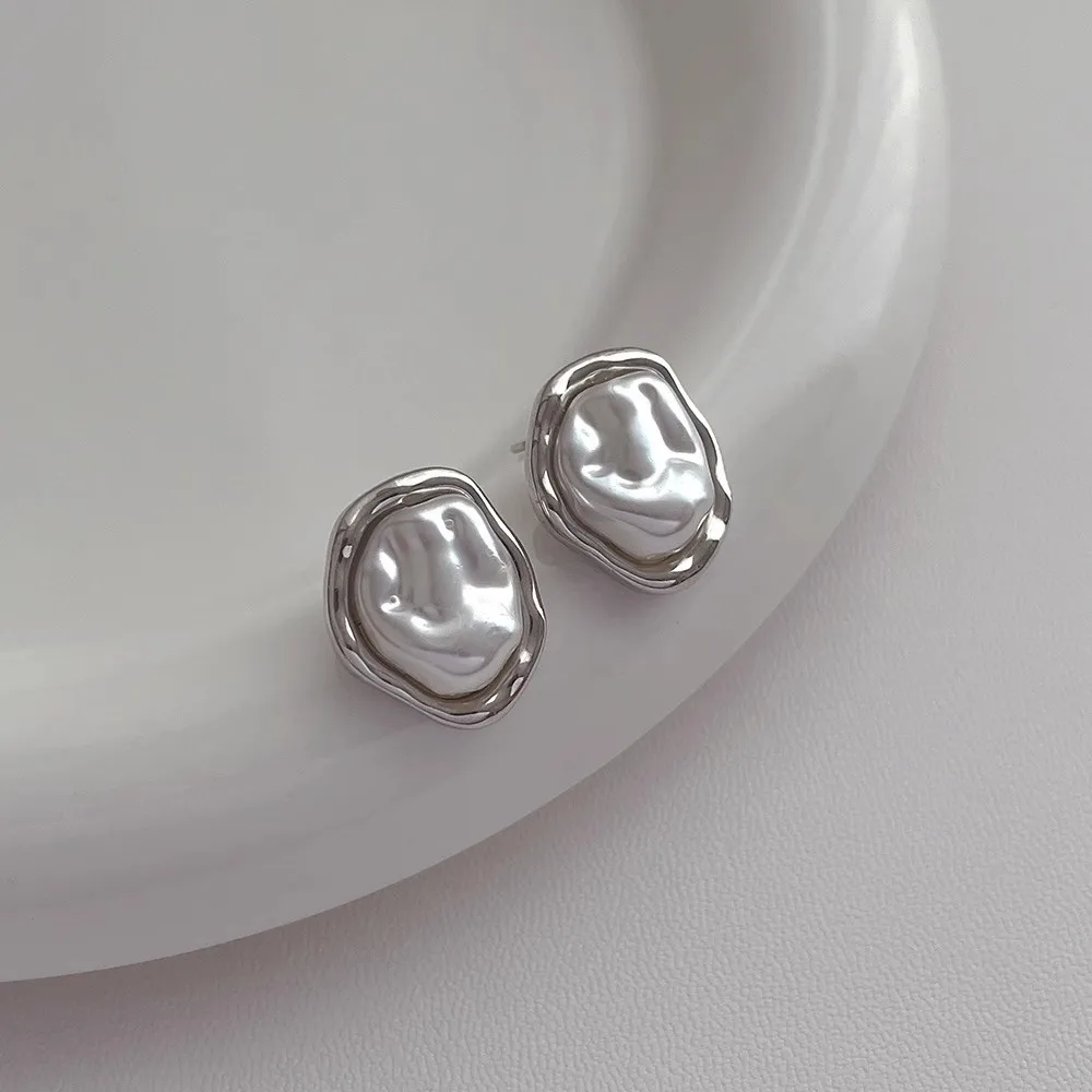 هندسية غير النظامية القرط المعادن الباروك اللؤلؤ المرأة الأقراط الحد الأدنى نمط شخصية النساء المجوهرات بالجملة #5