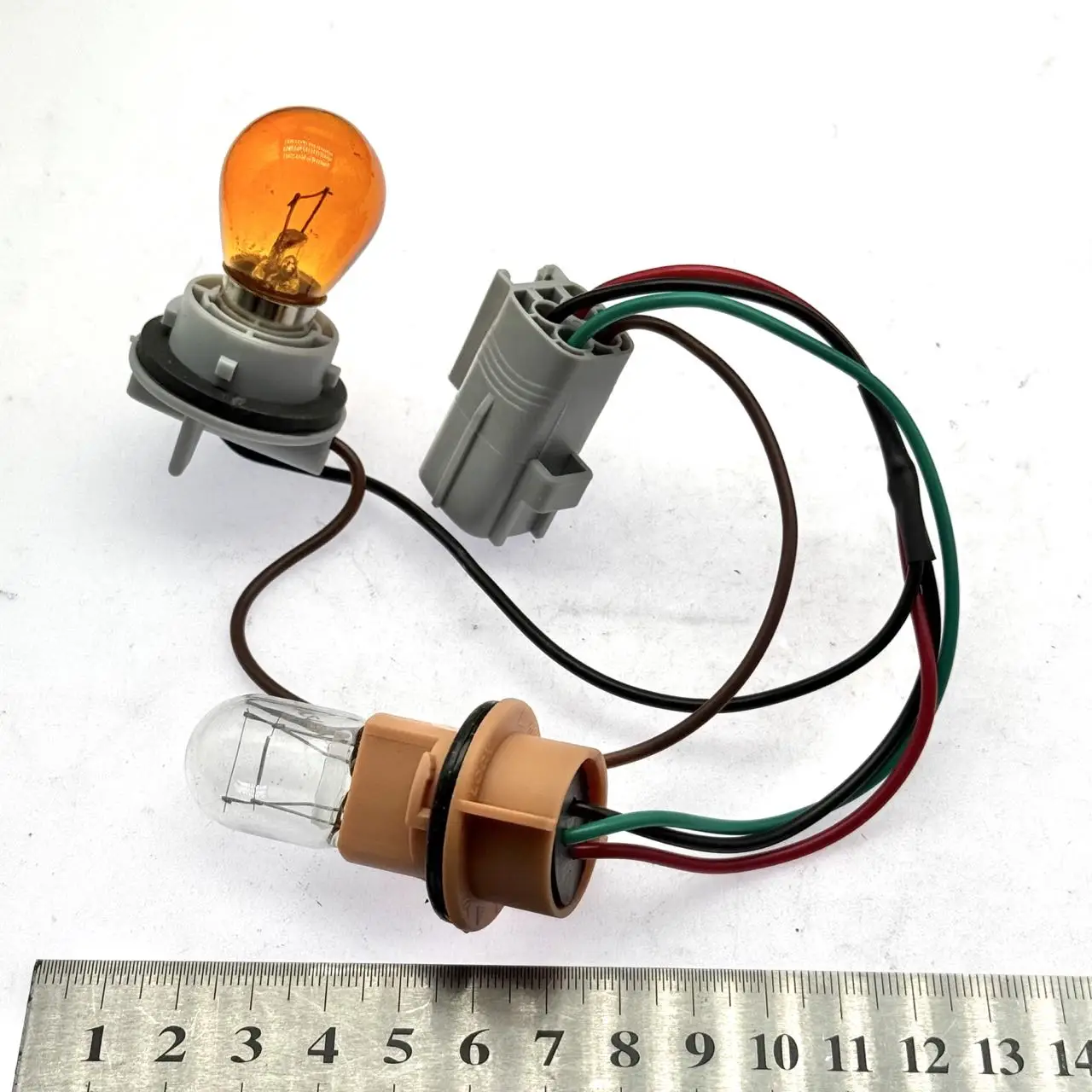 For Mitsubishi Pajero V73 V77 Rear Bar Light Bulb Wiring Harness Socket Rear Bumper Light Bulb Plugs