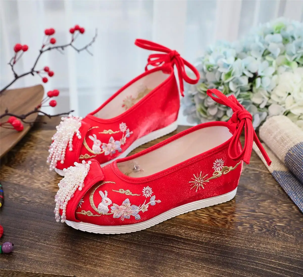 Women Hanfu Costume Shoes Ethnic Embroidered Cloth Ancient Chinese Style Stage Traditional Shoes