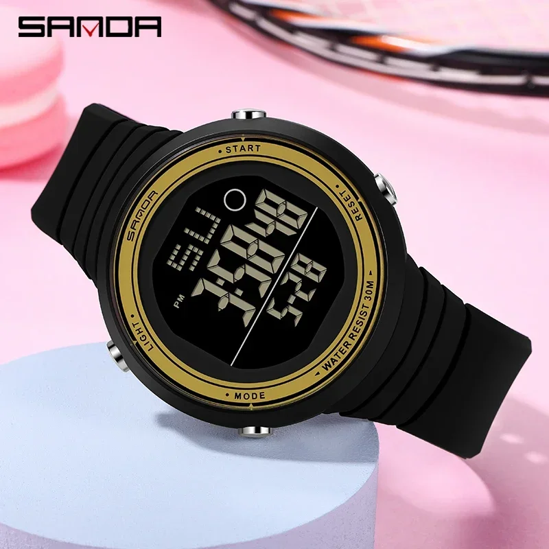 Sanda moda casual relógio feminino multifuncional relógio eletrônico esportes cronógrafo relógio para mulher 30m à prova dwaterproof água reloj 9002