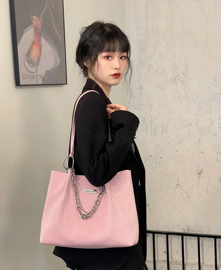 Portable Pink Tote Bag, Commuting Large Bag, Chain Tote