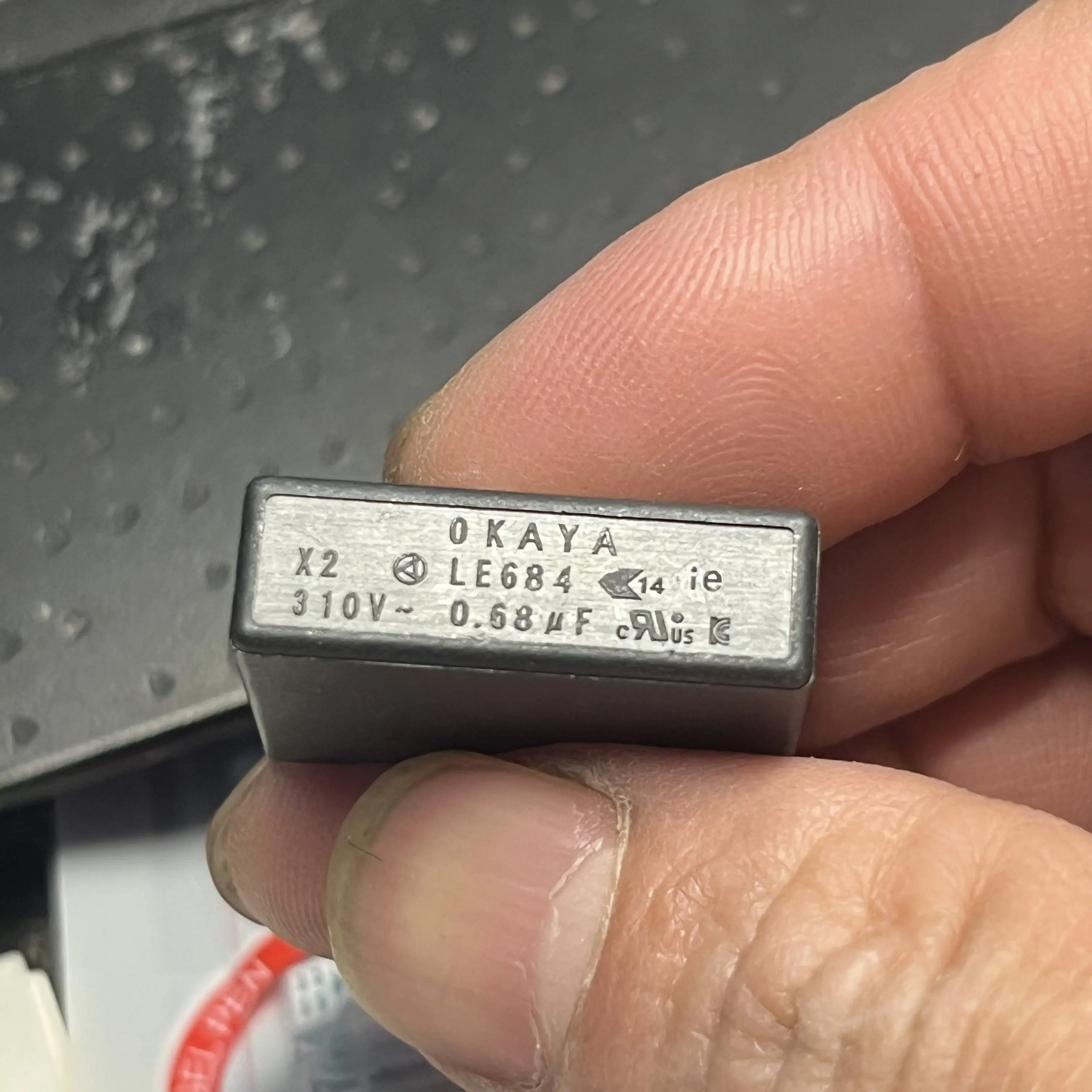 for OKAYA LE Series Safety Capacitor,684 LE105 310V 0.68uF 1uF,Black,22.5mm Lead Spacing  20pcs