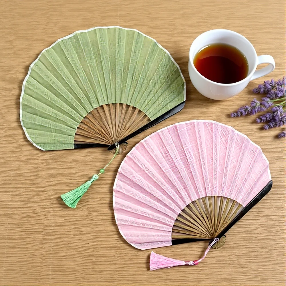 Solid Color Curved Fanbone Craft Fans Retro Shell Shaped Fan Silk Cloth Bamboo Fans Japanese Style Folding Fans with Pendant