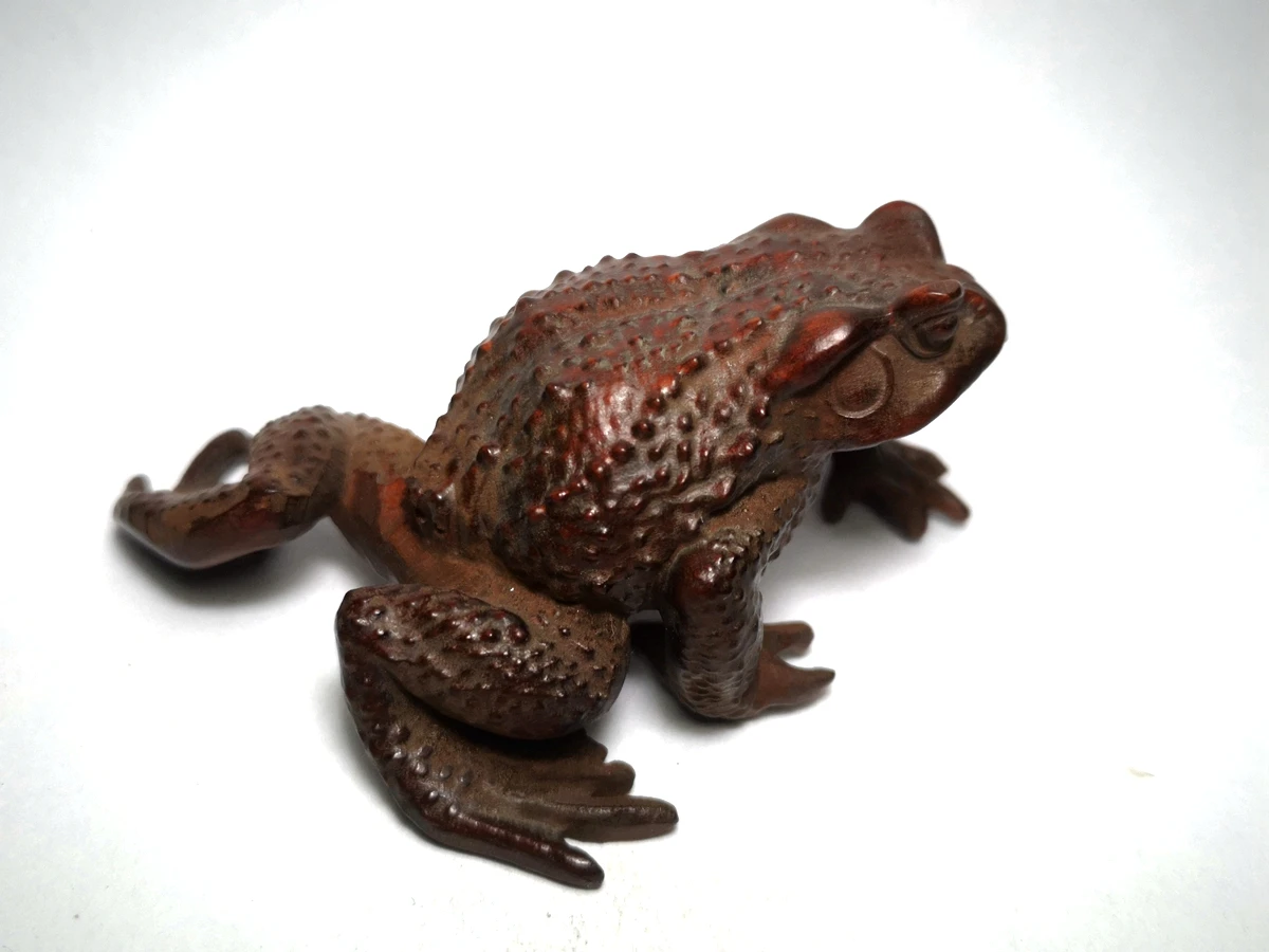 Chinese Boxwood Hand Carved vivid Jin Chan frog Figure statue netsuke Ornament Collection gift