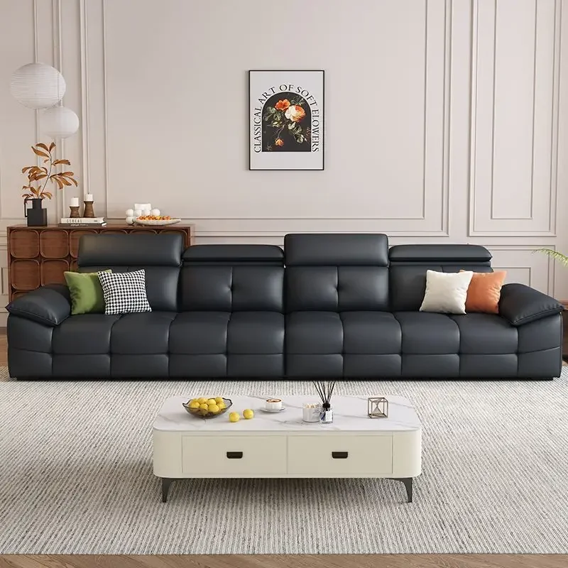 أريكة إيطالية بسيطة من جلد البيانو، شقة صغيرة حديثة، غرفة معيشة لورانس، صف مستقيم، طبقة أولى من جلد البقر #3