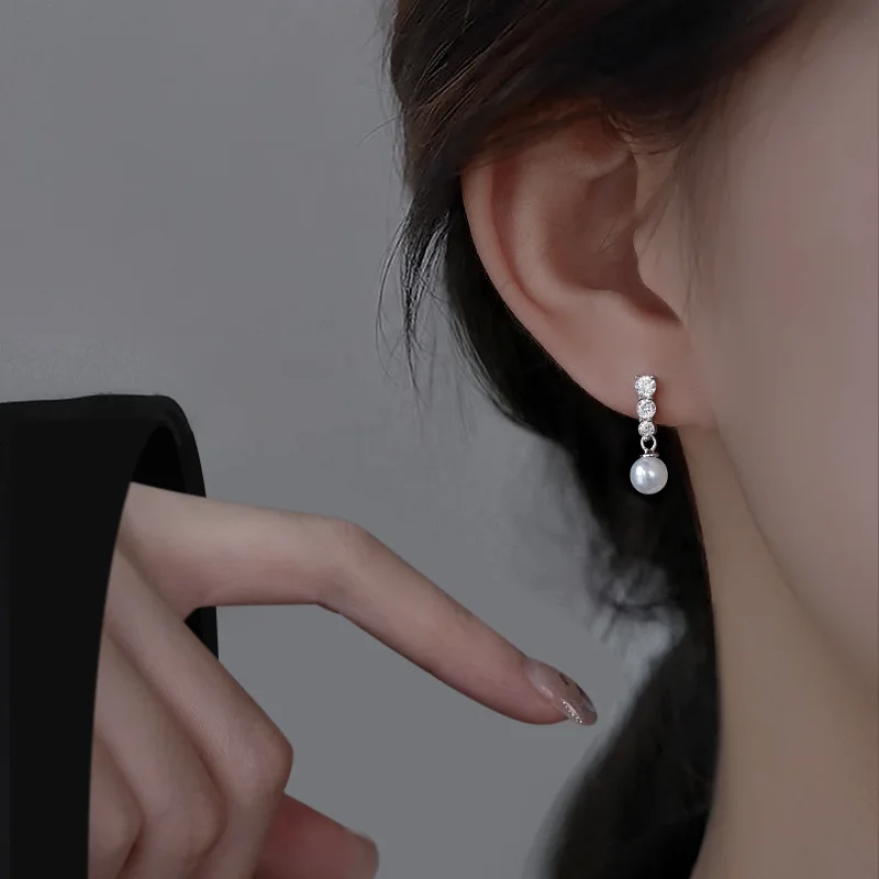 925 Sterling Silver Jewelry Women Fashion Small Pearl Stud Earrings Gift for Girls and Lady