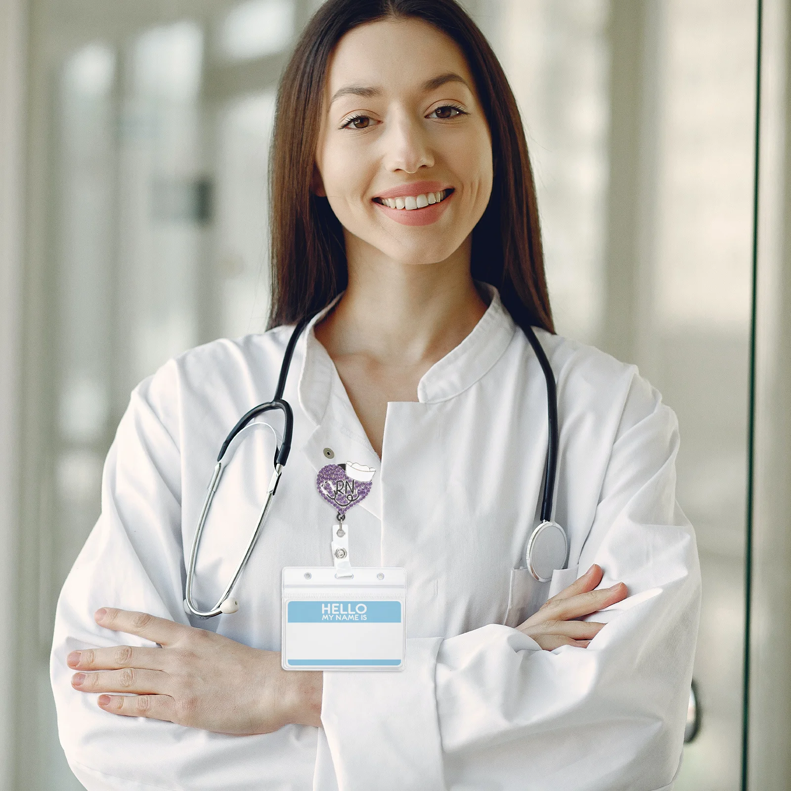 

2Pcs Retractable Badge Reels Shiny Badge Holders with Alligator Clip for Badges Credit Cards Id Wallet Backpack Nurse Office Use