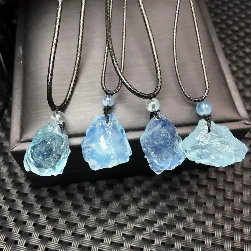 ธรรมชาติ Aquamarine จี้สีดําเชือก Reiki Healing หินแฟชั่นเครื่องประดับสําหรับผู้หญิงผู้ชายของขวัญ 1 ชิ้น