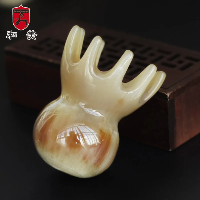 

Factory Hot Sale Meizhen Yak Skull Shampoo Comb Scalp Massage Comb Wholesale Creative Octopus Meridian Comb