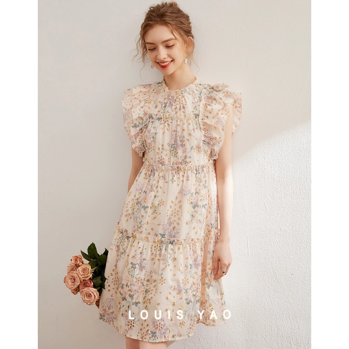 

LOUIS YAO Sweet Floral Dress 2025 Summer Round Collar Embr Oidered Flares Flying Sleeve Women's Dresses Loose Long Dresses