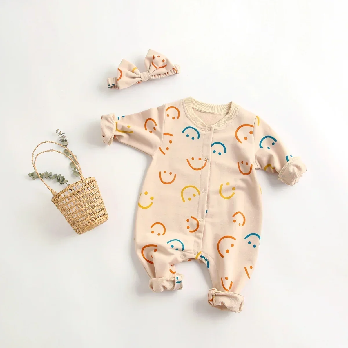 Herbstmode: Baby-Strampler, Kleidung, Baumwoll-Overall für Kleinkinder, Mädchen-Overalls mit Stirnband. – Detail 2