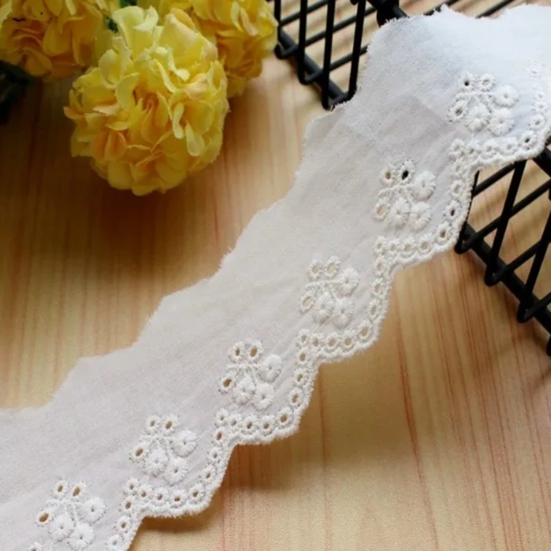 Cotton Floral Embroidery Flower Hollow Cotton Cloth Lace Trim, 5Yard, 4.5 cm Wide, Fabric Clothes Cuffs, Skirt Hem Accessories