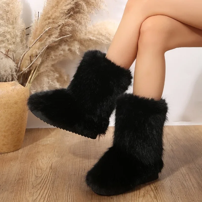 Women's Winter Snow Boots Outdoor Luxury Furry Faux Fox Fur Boots Woman Plush Warm Platform Shoes New Fashion Bottes Big Size