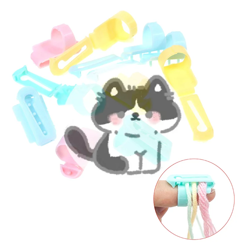 

Popular Finger Splitter Knitting Thimble 4 Yarn Guide Plastic Sweater Wool Sewing Tool