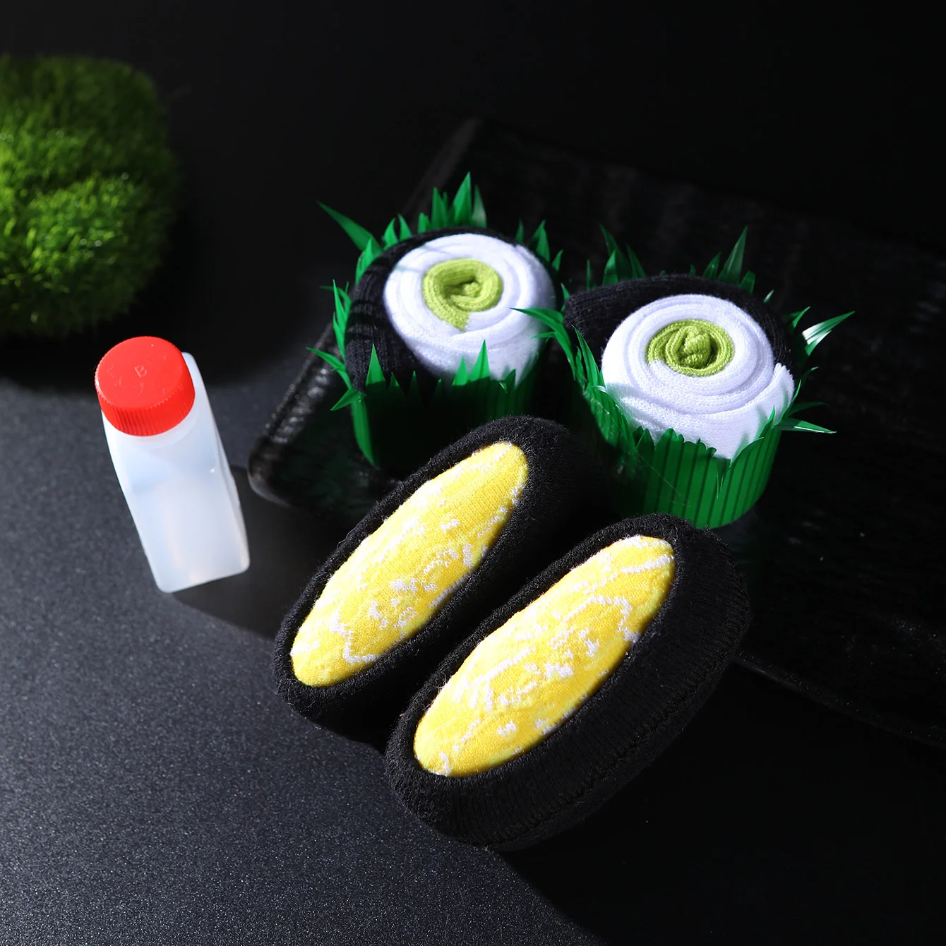 2 paar halfhoge sokken voor mannen en vrouwen, nieuwigheid en leuke kleurrijke zalmsuitsokken, Europese en Amerikaanse mode trendy stijl, comfortabel en ademend, feest casual nieuwigheidscadeaus, Valentijnsdag, Kerstmis, kerstman, herfst- en winterstijlen, alle seizoenen schattige en leuke sokken