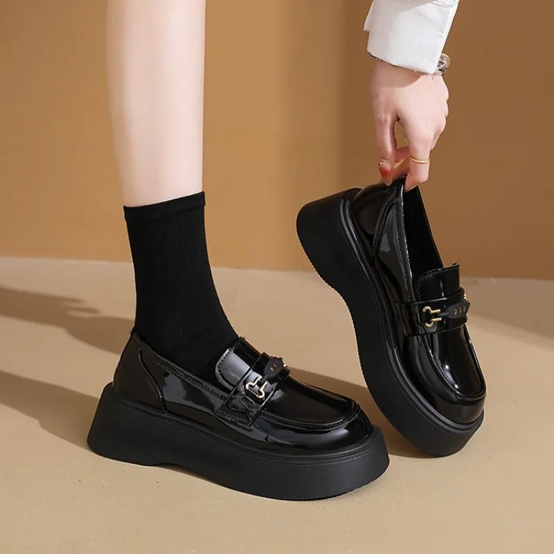 

2026 Loafers, thick-soled British-style leather shoes, women's shoes,