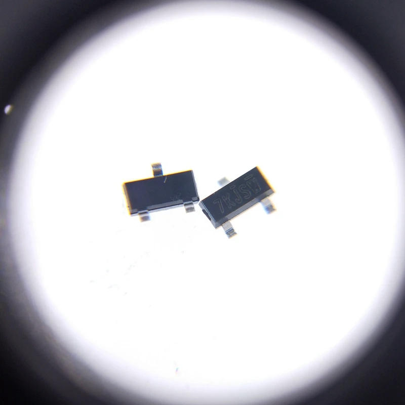 10PCS/LOT 2N7002K-T1-GE3 7KJSW 2N7002K 7002 2N7002 702 SOT-23 NEW