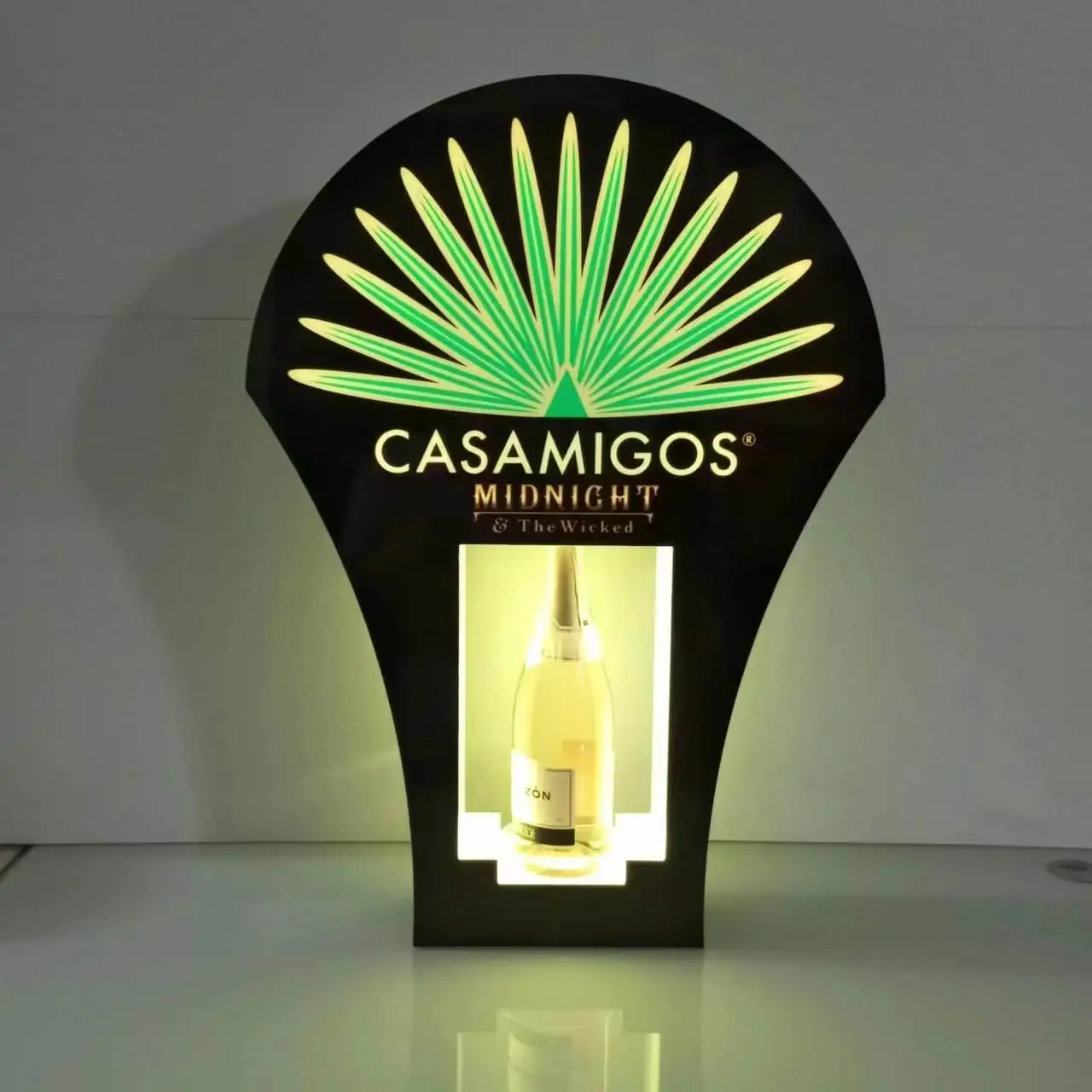 Botellas de Tequila Casamigos iluminadas para club nocturno, glorificador recargable LED, botella de champán y Vodka, presentador, exhibición de señal