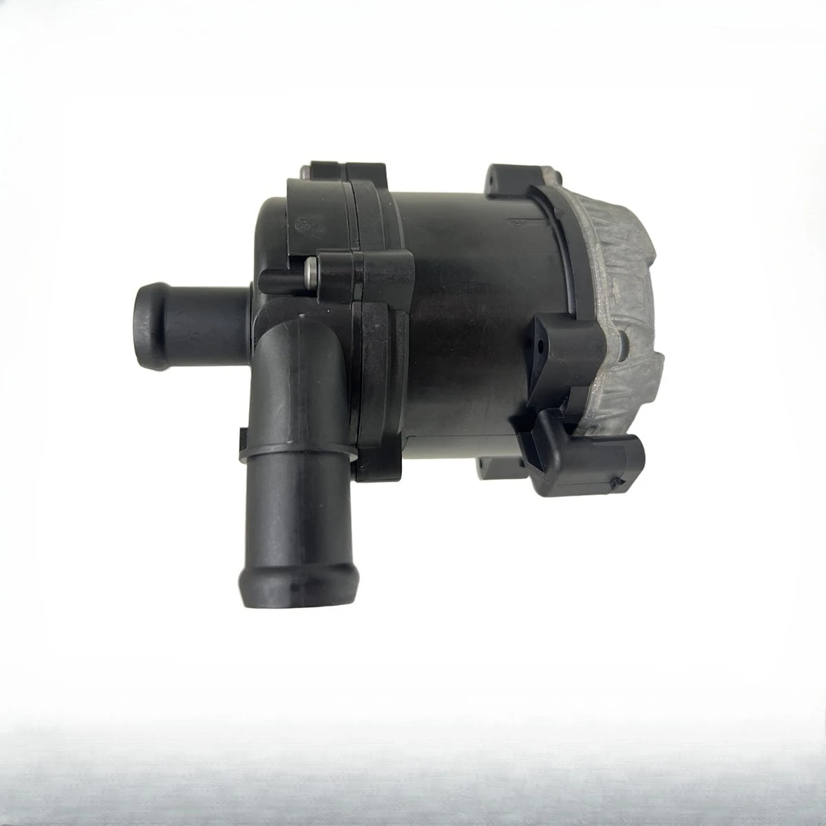 04L965567 Water Pum…