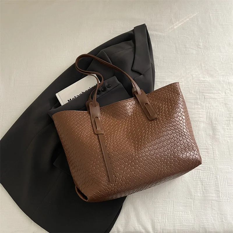 Gewebte Textur-Tragetasche, große Kapazität, weiche Lederhandtasche, elegante Alltagstasche, Pendler-Tasche, geeignet für die Arbeit – Detail 14