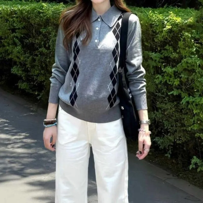 

Green Autumn and Winter New Contrast Color Casual Lapel Slim Long-sleeved Commuter Knitted Sweater POLO Shirt