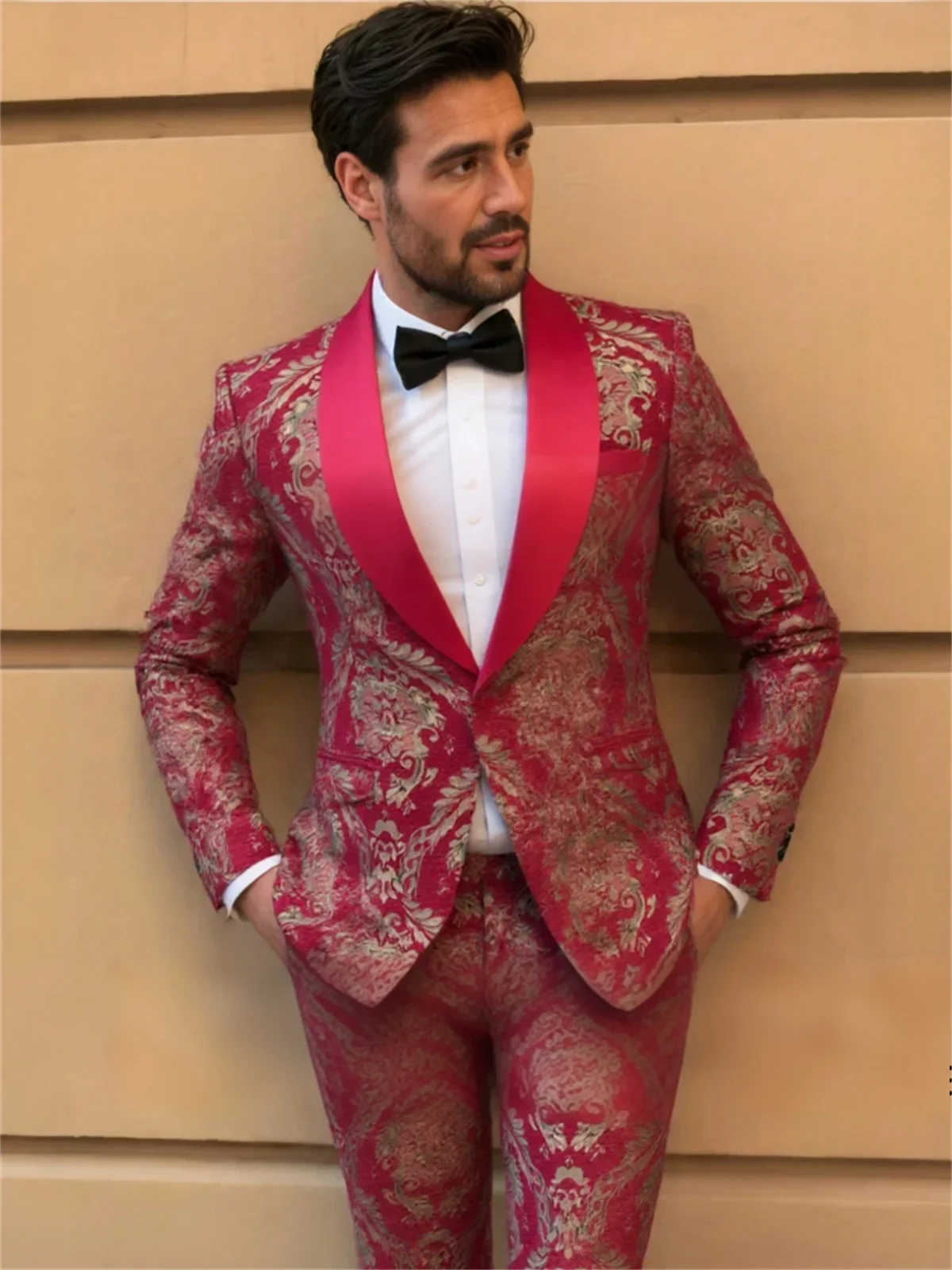 

Mens Burgundy Gold Jacquard Fashion Wedding Suit Blazer Pants 2 Piece Set/Groom Party Formal Dress Custom Tuxedos