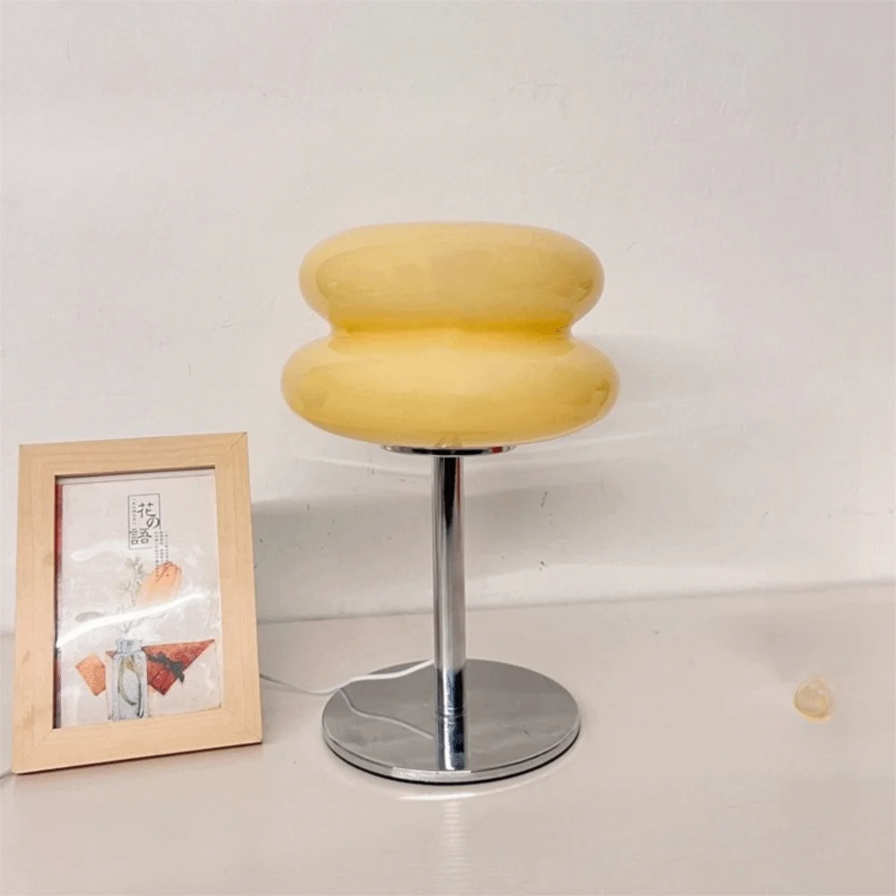 توفير الطاقة البلاستيك LED الجدول مصباح USB التوصيل كريم اللون معكرون الجدول مصباح ثلاثي الألوان يعتم مصباح لتهيئة الجو دراسة