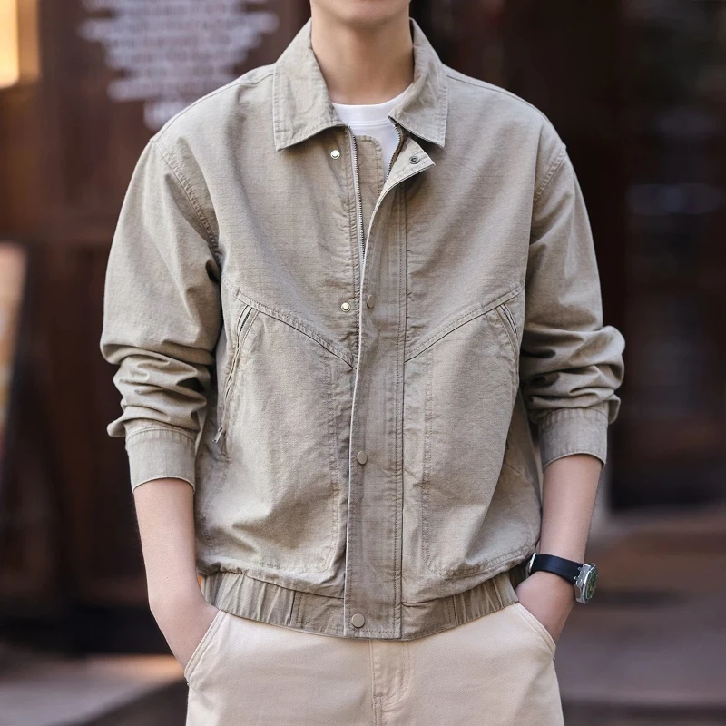 

Men's Casual Zippered Jacket With Pockets Turn Down Collar Regular Fit Lightweight Spring Autumn Wear