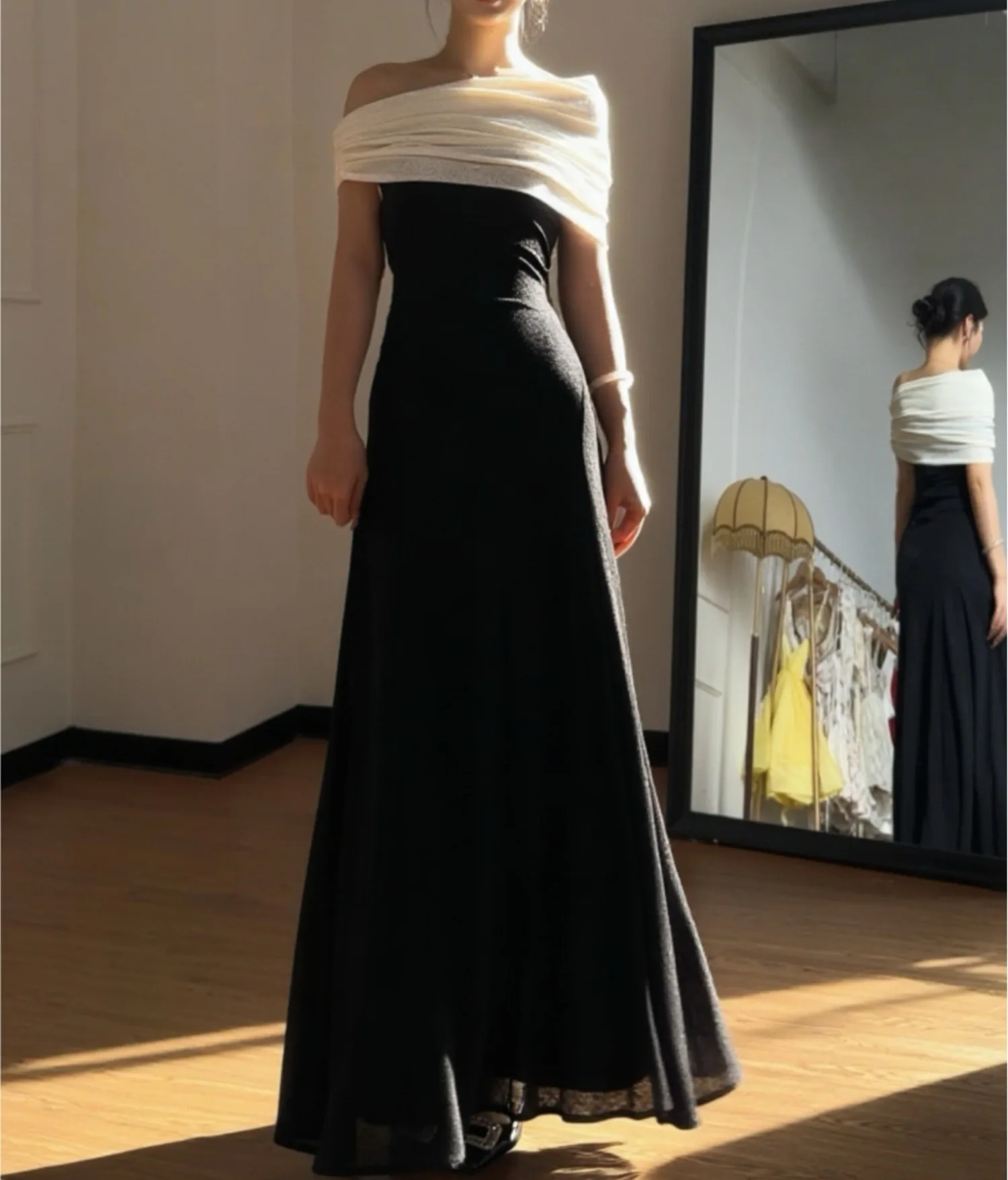 فستان أسود برقبة مائلة للنساء أنيق للربيع ماكسي فيستدوس ضيق للحفلات المسائية ملابس طويلة للسيدات للصيف