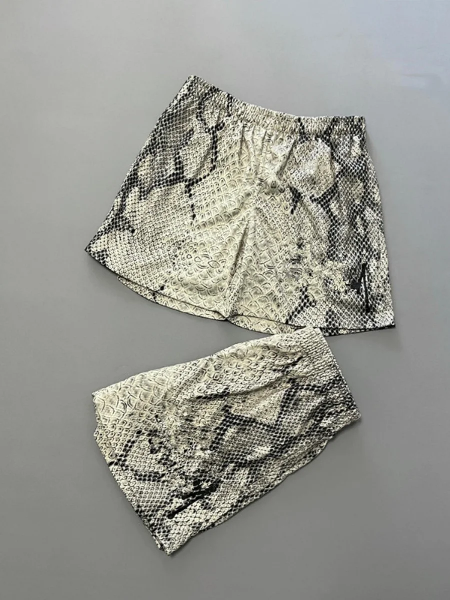 

Шорты свободного кроя с цифровым принтом под змеиную кожу, 5-дюймовые, повседневные, для пар, в американском уличном стиле, Four eat Hui STU