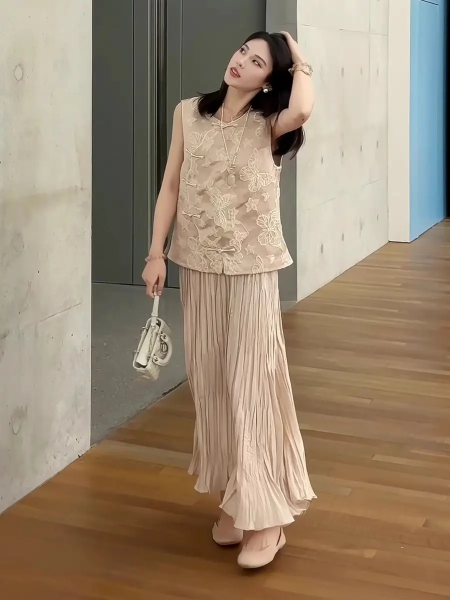 

New Summer Chinese Summer Women's Suit High End Butterfly Jacquard Sleeveless Vest Top + A-line Pleated Skirt Two Piece Set