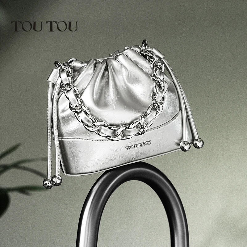 

TOUTOU Women Handbag 2024 New Single Shoulder Crossbody Silver Black Cloud Bag for Cosmetics Makeup Storage Chain Handbag