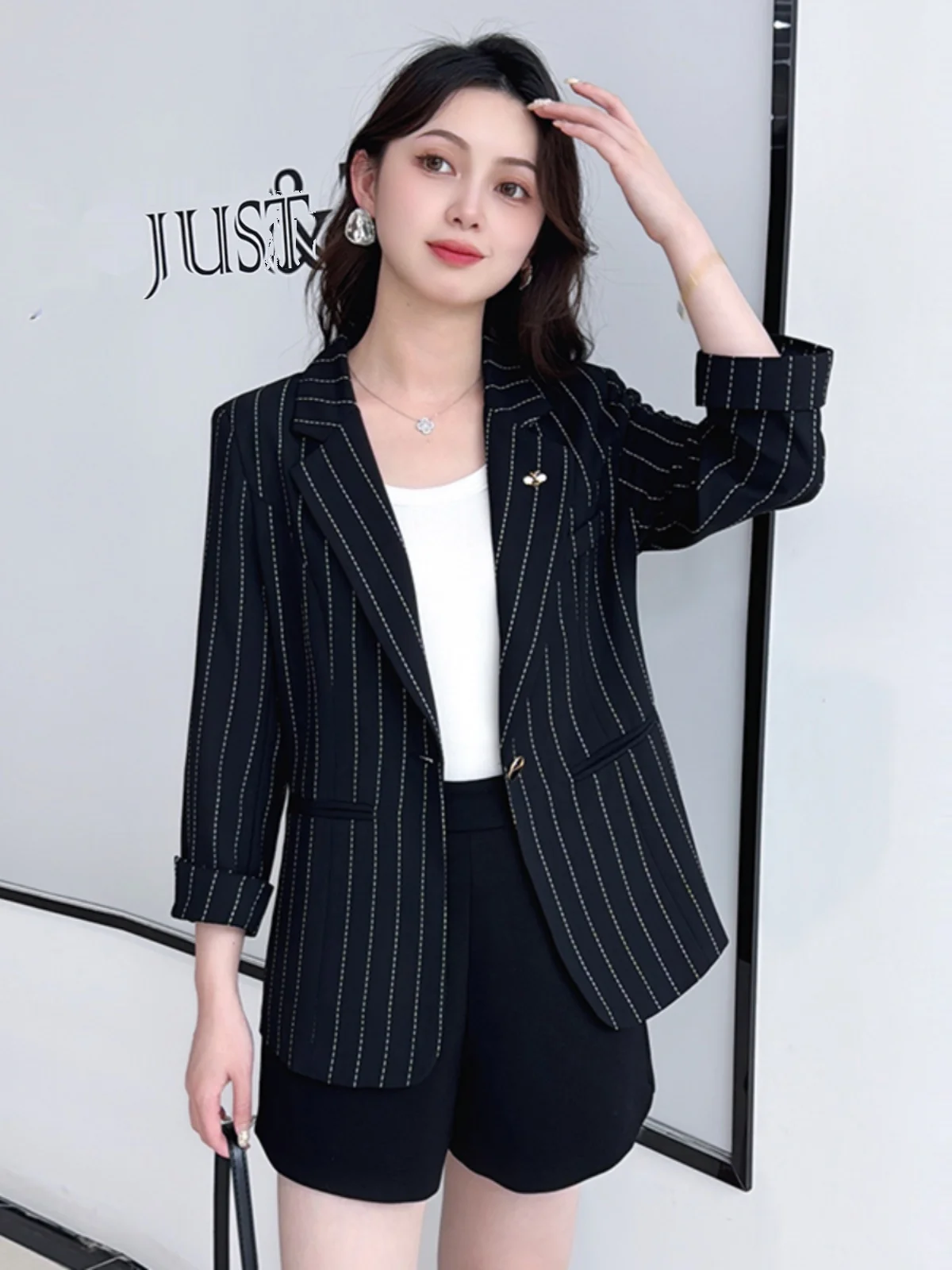 

Fashionable Striped Short Sleeve Suit Jacket Women's Spring Summer Slim Fit Korean Style Versatile Western Style Coat