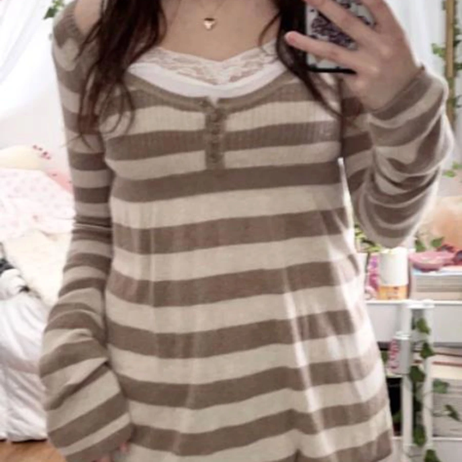 Dames gebreid zwart wit horizontaal gestreept T-shirt met lange mouwen ronde hals casual herfstmode uitgaan tops