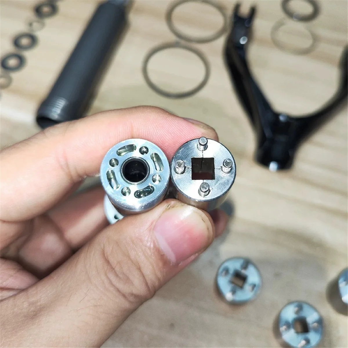 

Амортизирующий инерционный клапан, задний амортизаторный ключ, клапан для мозгового велосипеда, инерционный велосипедный ключ для разборки