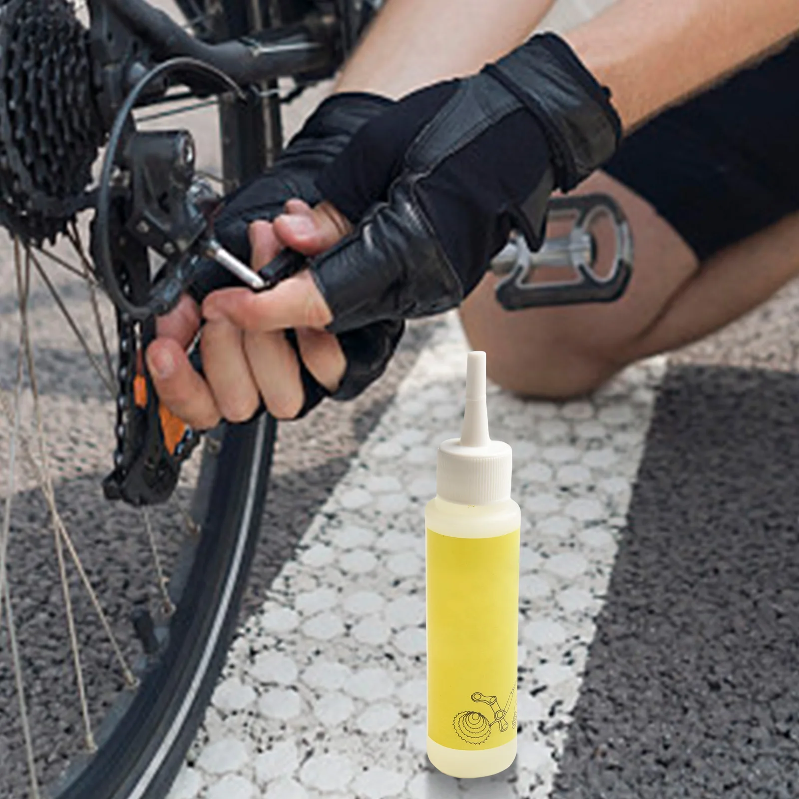 1 Bottle  Mountain Bike Chain Lubricant Lube  50ML Rust Prevention  Oil Lubricating Grease Bicycle Bearing Hubs Chain Accessory