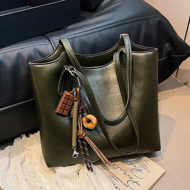 Vintage zielone miękkie skórzane torby z grubej bawełny damskie nowe modne niszowe torby pod pachami o dużej pojemności eleganckie torby na jedno ramię dojazdowe
