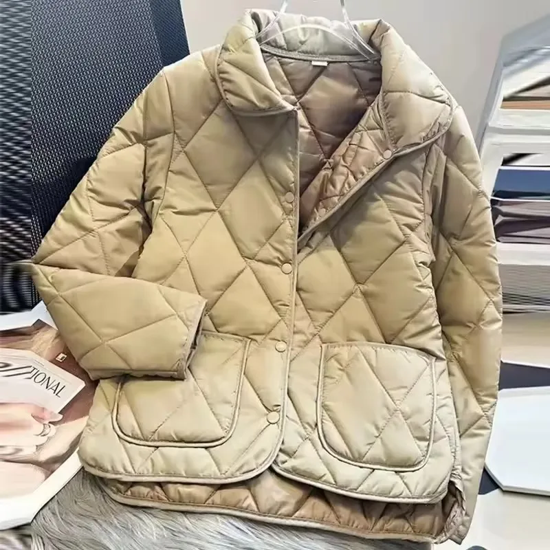 

Осень-зима 2024, новое короткое хлопковое пальто, женское легкое повседневное пуховое хлопковое пальто с ромбами, теплая женская верхняя одежда с большим карманом