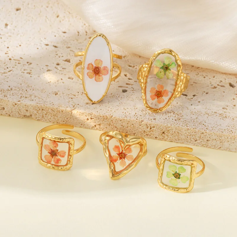 Ins Retro Women's Fashion Jewelry Eternal Flower Series Stainless Steel Ring Love Accessories Open Ring