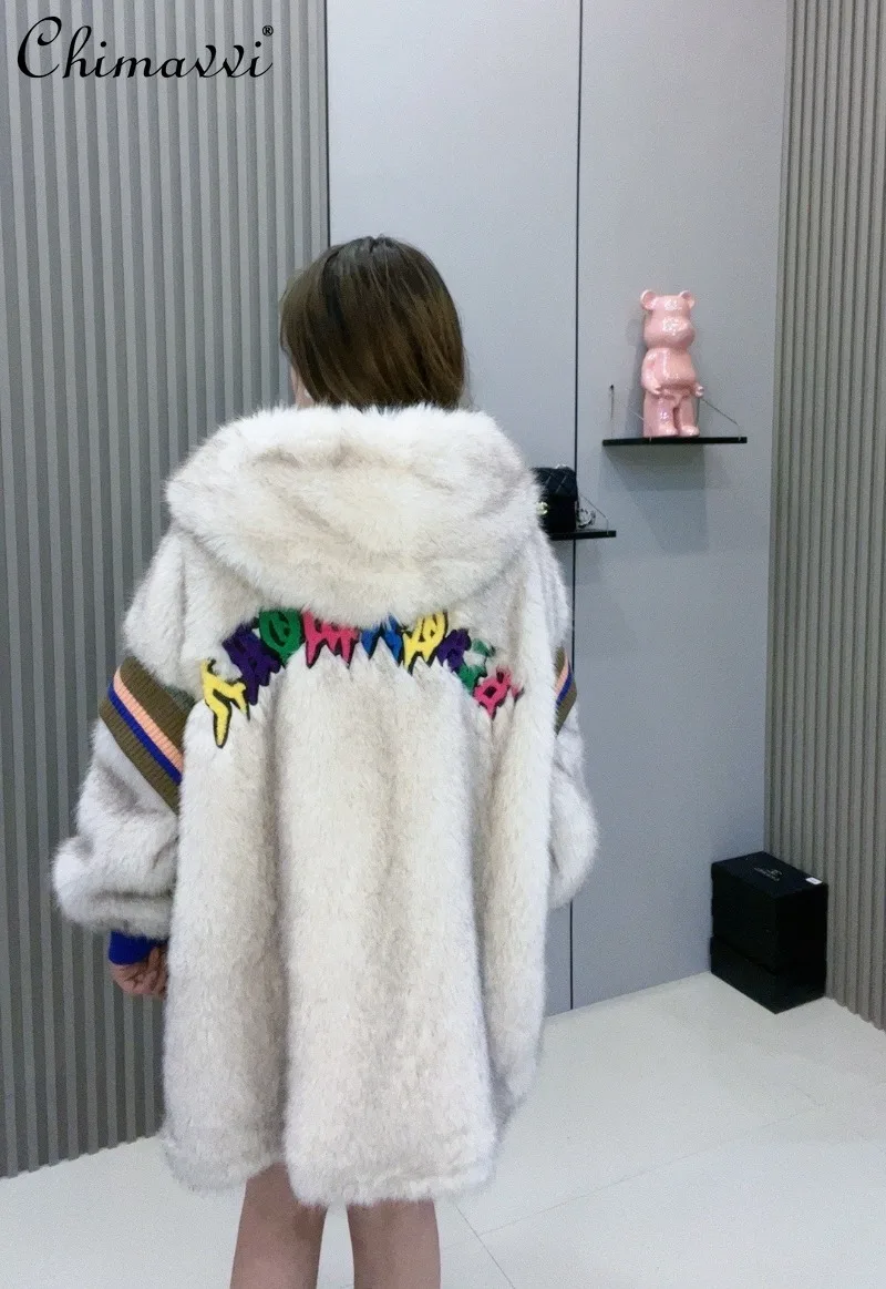Winter New European Style Loose Fur Hooded Coat Fashion Letter Heavy Long Sleeve Warm Elegant Women's Faux Fur Jackets